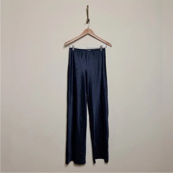 Reformation Gale Satin Mid Rise Bias Pant in Midnight - Picture 5 of 8